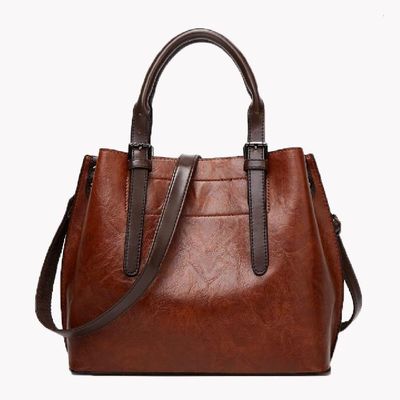 Single Shoulder Ladies Retro Leather Handbag