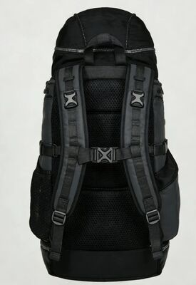 Mesh Back Panel Outdoor Sports Bag with Water-resistant Polyester and Reflective Strips for Gym and Travel